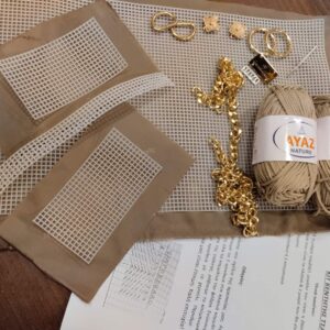 KIT κεντητής τσάντας μπεζ με χρυσά αξεσουάρ(αλυσίδα 0.60εκ.)