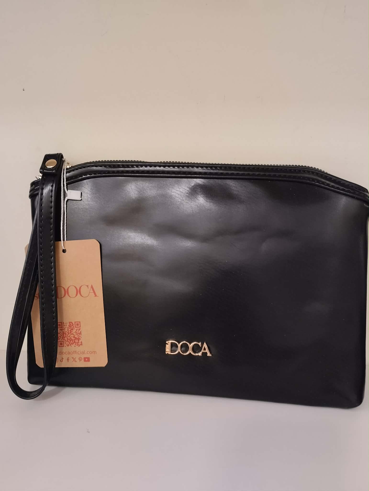 Γυναικεία τσάντα φάκελος DOCA μαύρη 23836